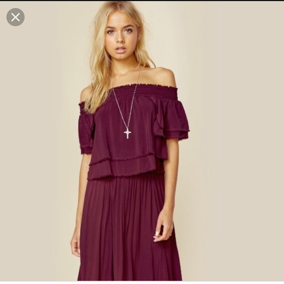 Blue Life show off shoulder top - Picture 1 of 3